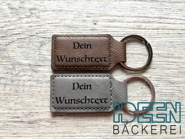 Personalisierbarer Schlüsselanhänger aus Kunstleder